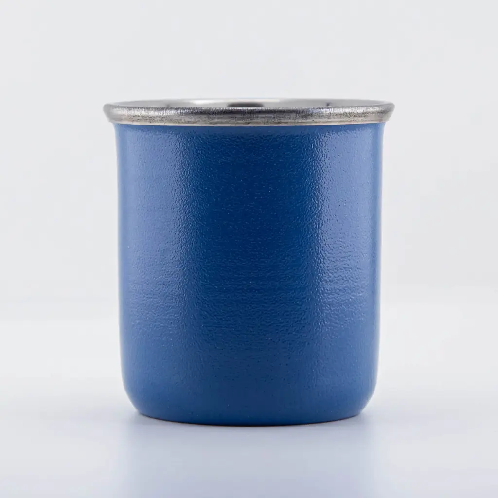 Mate pintado con interior de acero