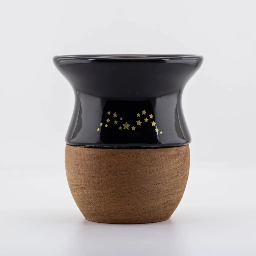 Mate de cerámica con base de algarrobo